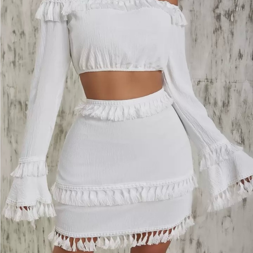 SHEIN White Mini Pencil Skirt Set with Ruffles
